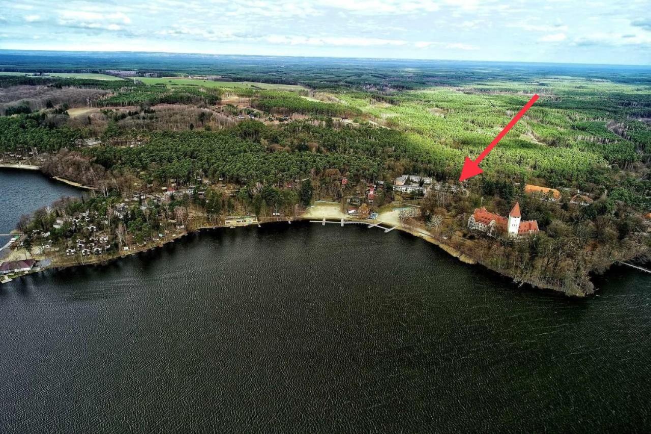 Zolty Domek Nad Jeziorem Lubniewice Exteriör bild