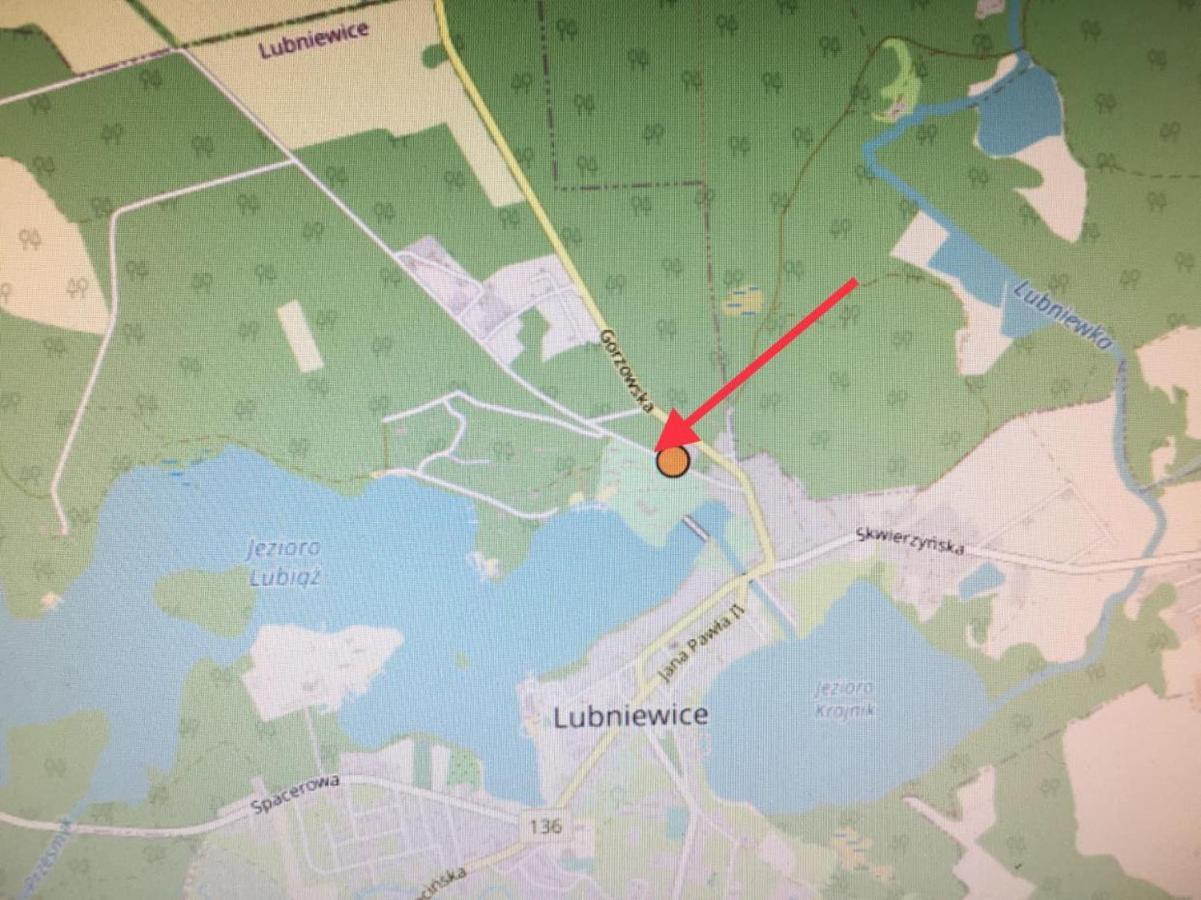 Zolty Domek Nad Jeziorem Lubniewice Exteriör bild