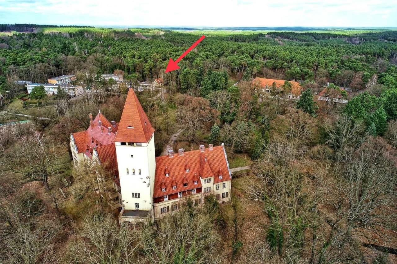 Zolty Domek Nad Jeziorem Lubniewice Exteriör bild